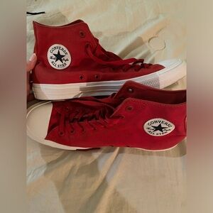 Converse men’s shoes high top red size 10.5